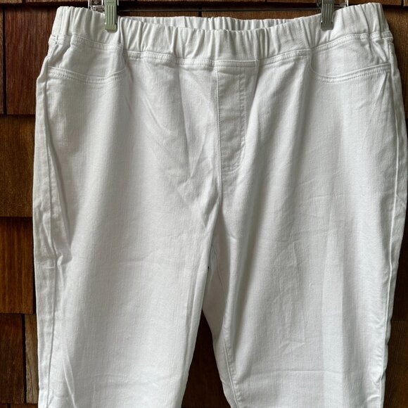 EUC Eileen Fisher White Denim Elastic Waist Pull On Jeans in Women's X-Large - Picture 2 of 7